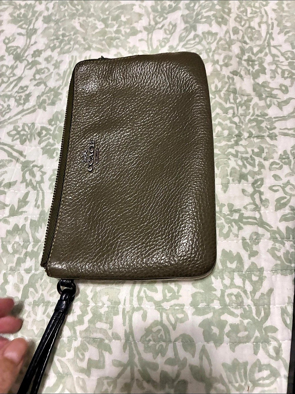 COACH Double Zip Wristlet in Pebble Leather Green & Pink